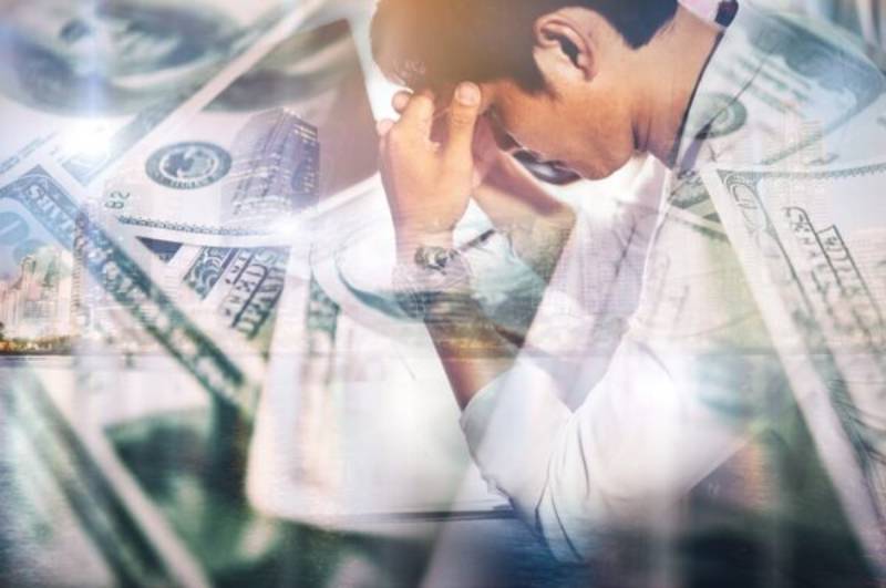 Vỡ Nợ Vì Cá Độ Bóng Đá - Cơn Ác Mộng Của Những Giấc Mơ Làm Giàu 1 Vỡ Nợ Vì Cá Độ Bóng Đá - Cơn Ác Mộng Của Những Giấc Mơ Làm Giàu